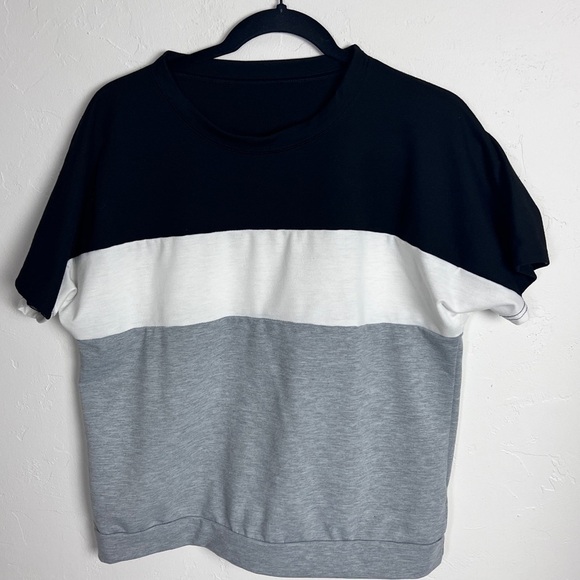 Sweatshirt sport top short sleeve crewneck black white grey large - Picture 1 of 6